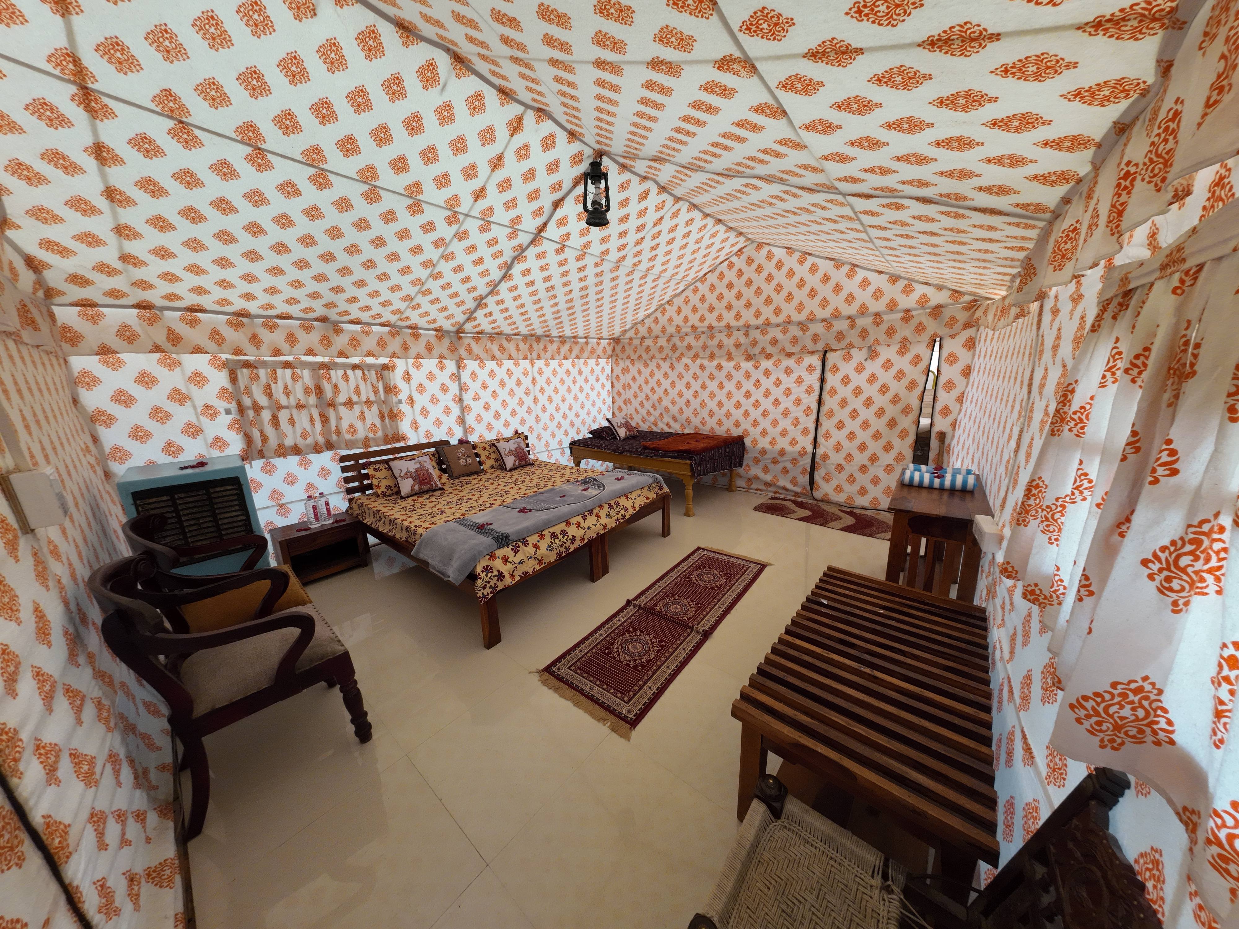 Comfortable Triple Bed Tent